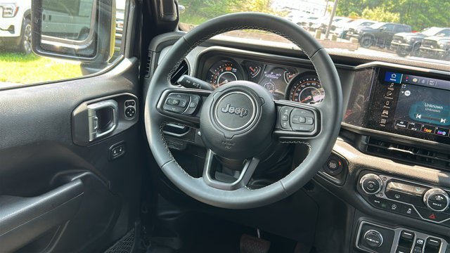 Certified 2025 Jeep Wrangler Unlimited Sport AWD/4WD image 23