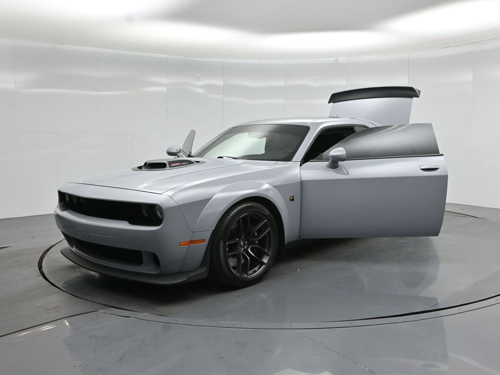 Used 2021 Dodge Challenger R/T Scat Pack RWD image 28