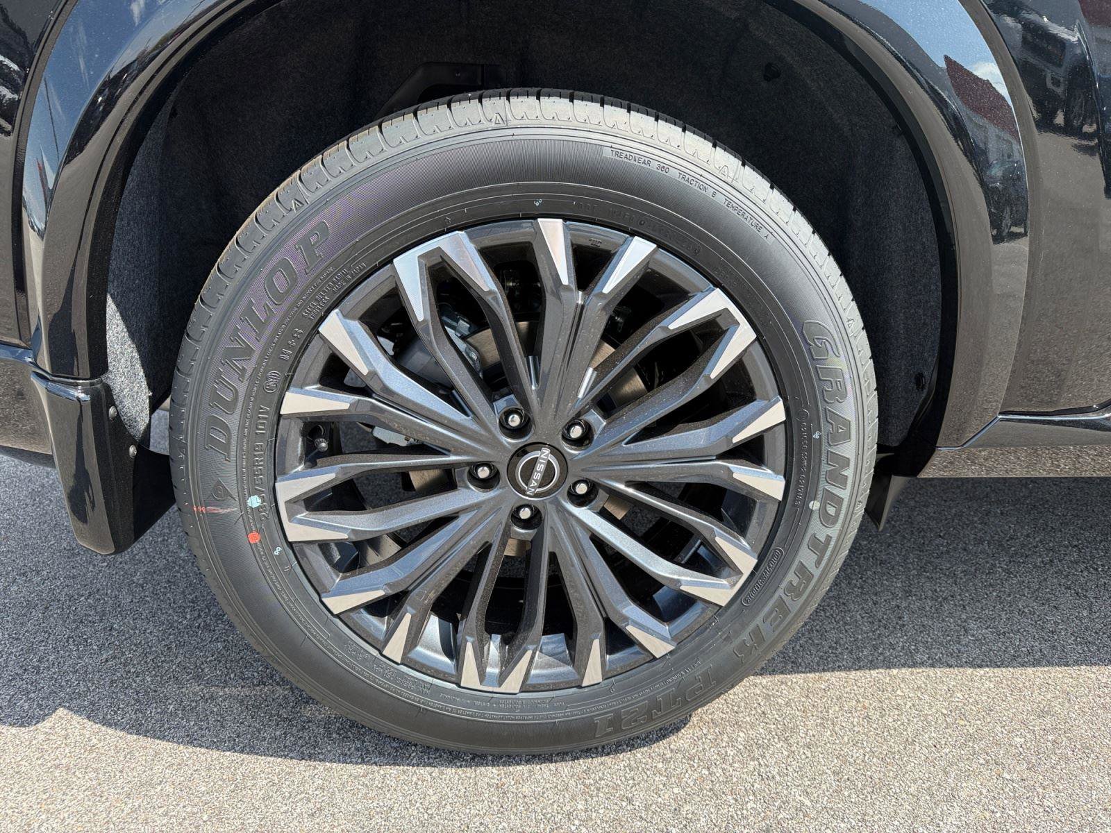 New 2026 Nissan Rogue Platinum AWD/4WD image 30