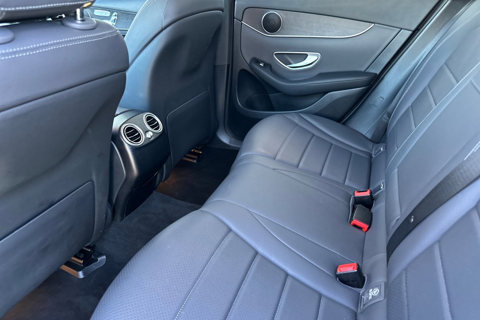 Certified 2022 Mercedes-Benz GLC 300 image 12