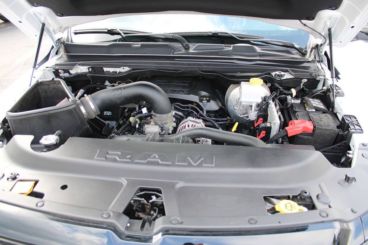 Used 2021 RAM 1500 Big Horn AWD/4WD image 16
