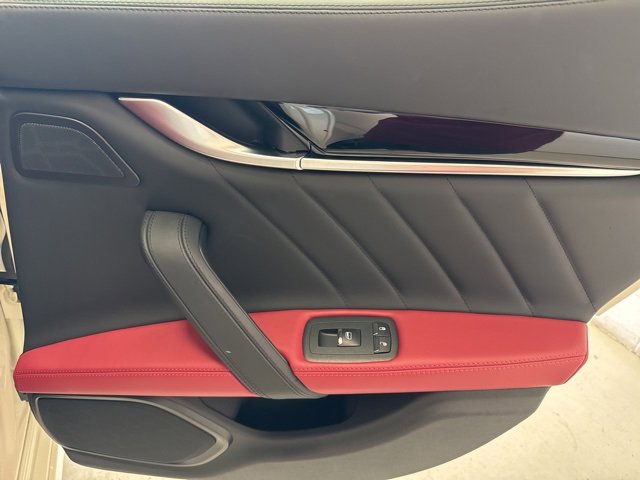 Used 2022 Maserati Ghibli Modena Q4 image 41