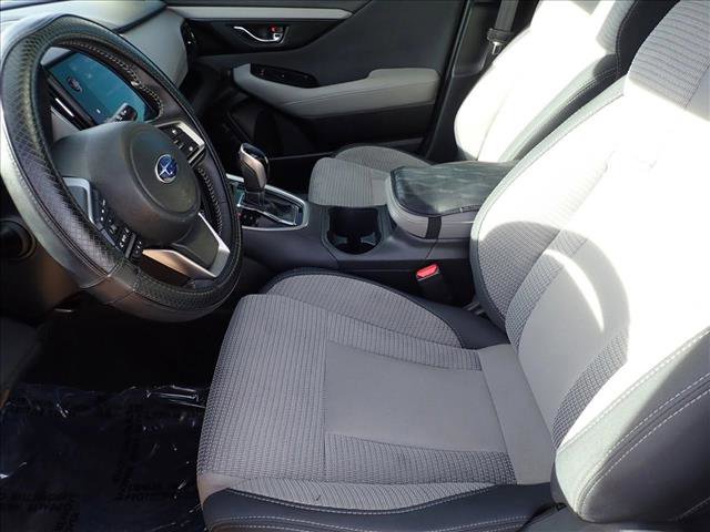 Certified 2025 Subaru Outback Premium w/ Popular Package #1A AWD/4WD image 13