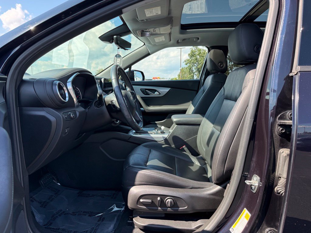 Used 2020 Chevrolet Blazer LT w/ Sound & Technology Package AWD/4WD image 23