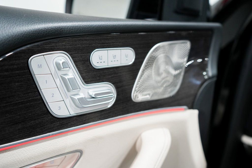 Used 2021 Mercedes-Benz GLS 580 4MATIC image 36