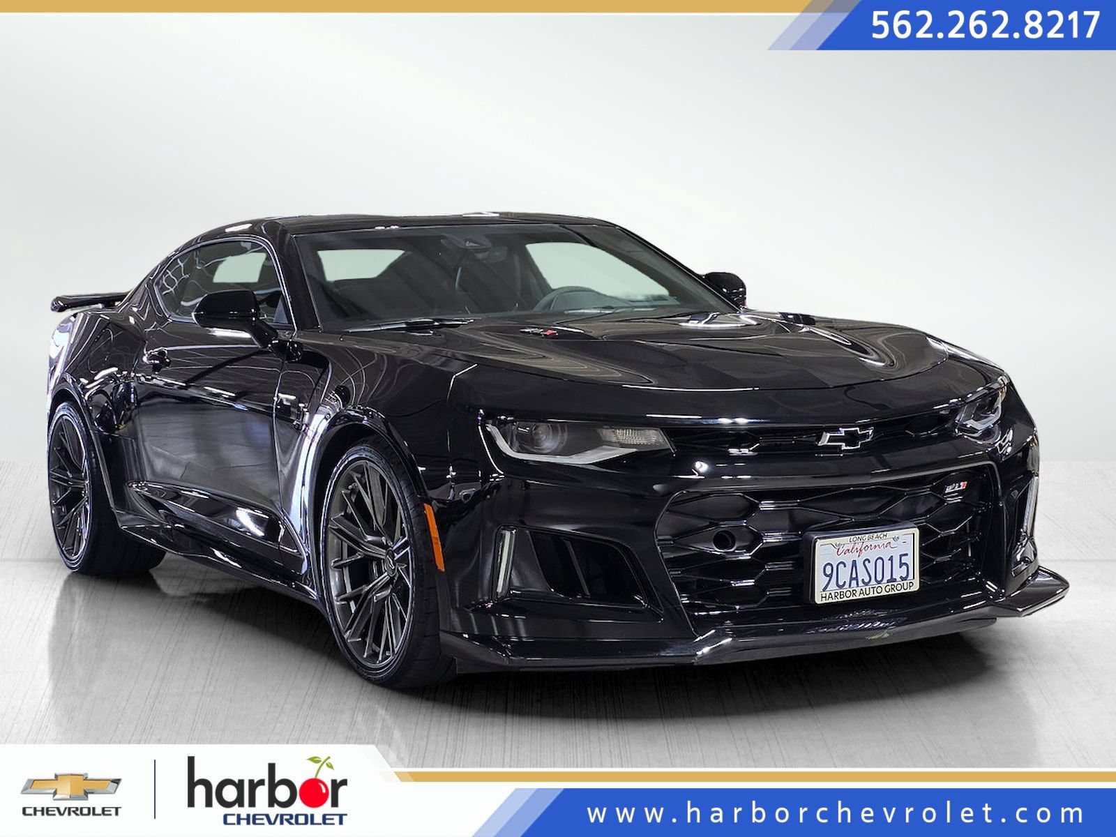 Used 2022 Chevrolet Camaro ZL1 RWD image 1