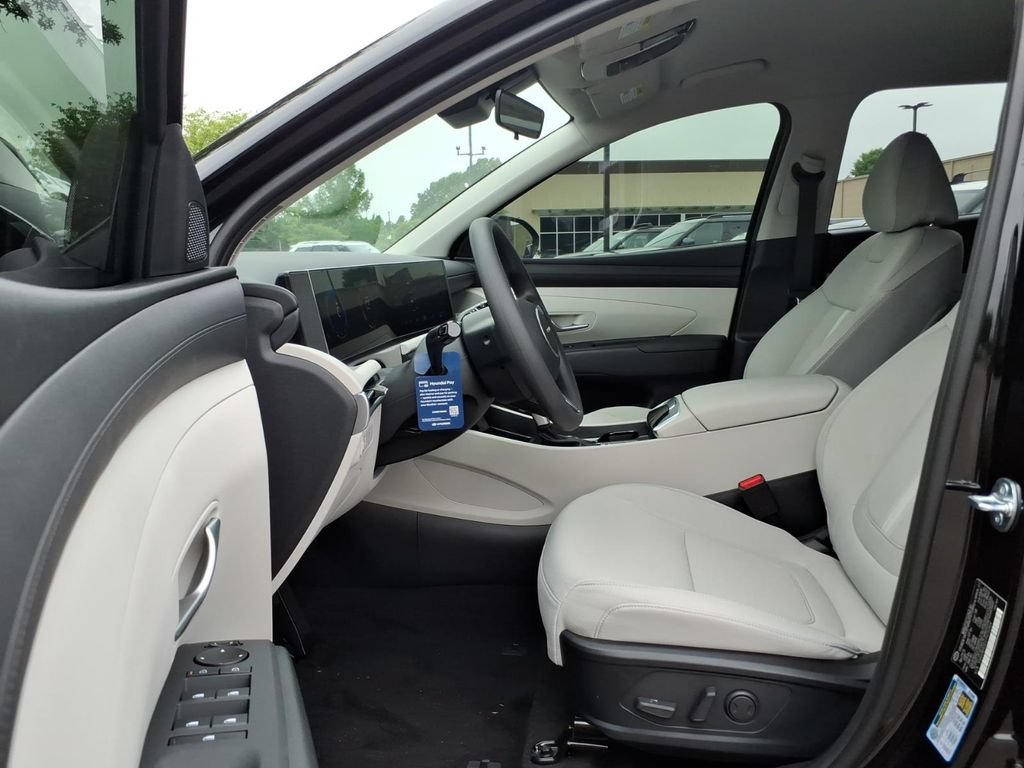 New 2026 Hyundai Tucson SEL Plus FWD image 14
