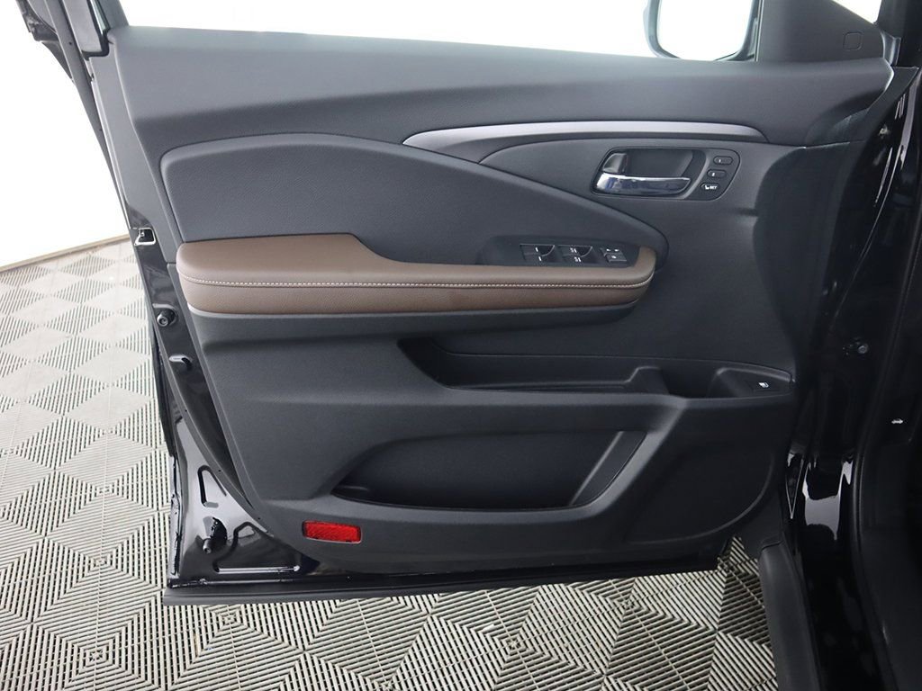 New 2026 Honda Ridgeline RTL image 13