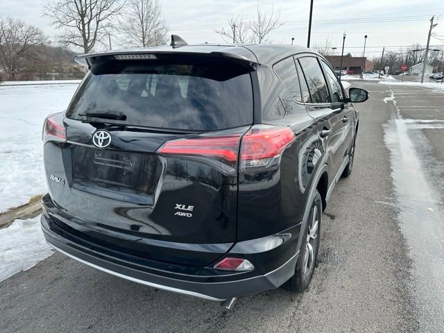 Used 2018 Toyota RAV4 XLE image 6