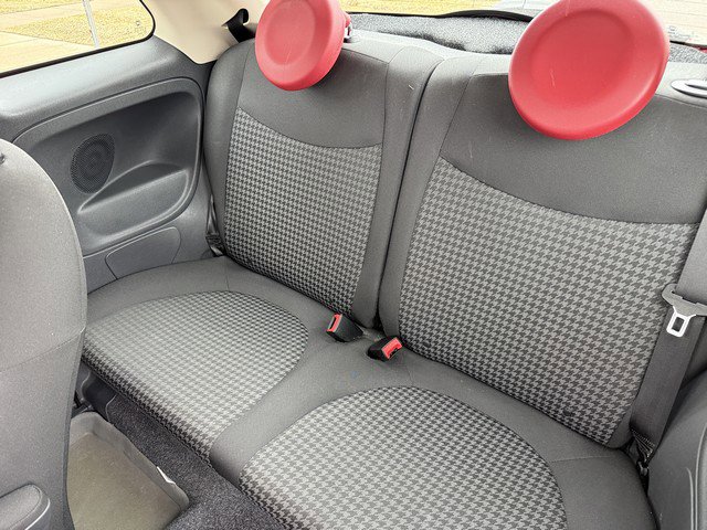 Used 2017 FIAT 500 Pop image 10