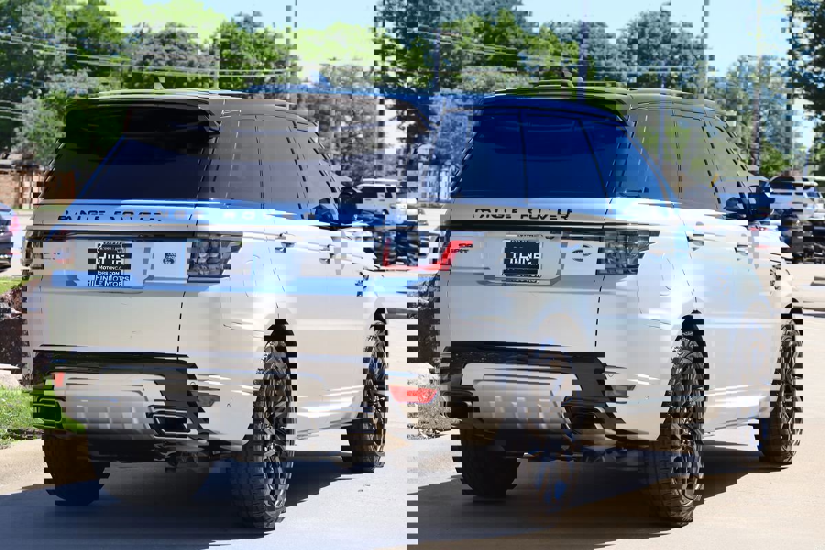 Used 2018 Land Rover Range Rover Sport HSE Dynamic image 11