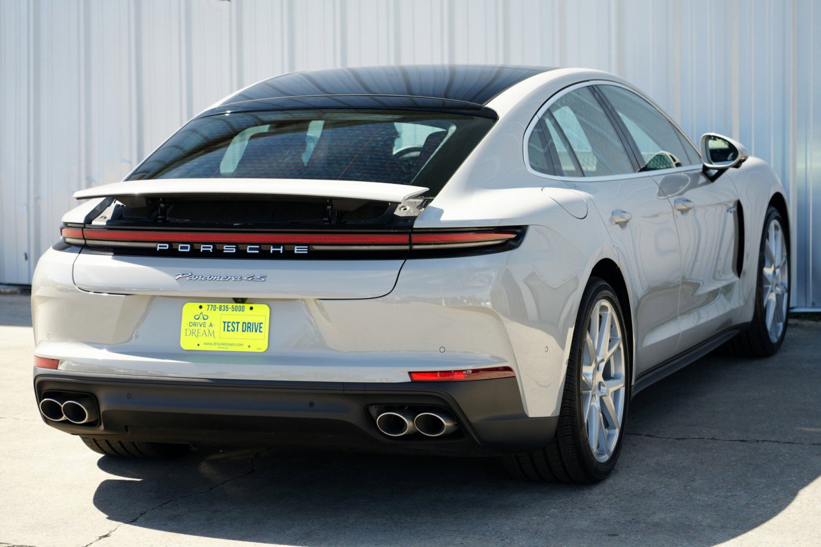 Used 2025 Porsche Panamera 4S w/ Premium Package image 55