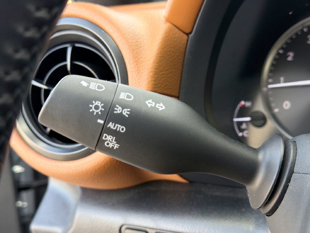 Used 2023 Lexus IS 300 w/ Premium Package RWD image 28