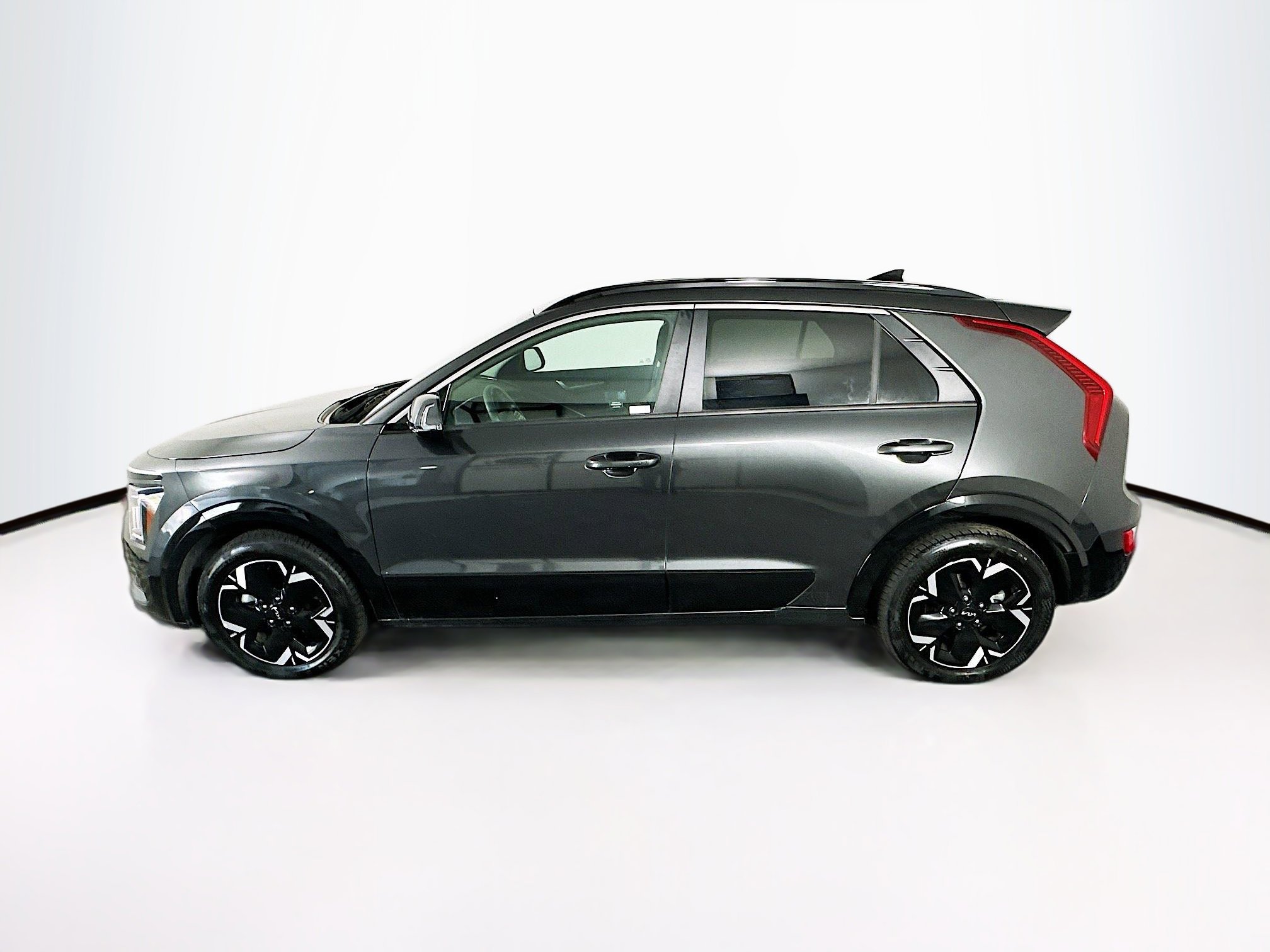 Used 2023 Kia Niro Wind image 4