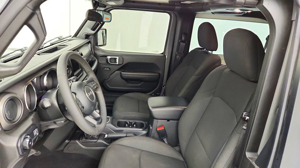 Used 2023 Jeep Wrangler Sport AWD/4WD image 20