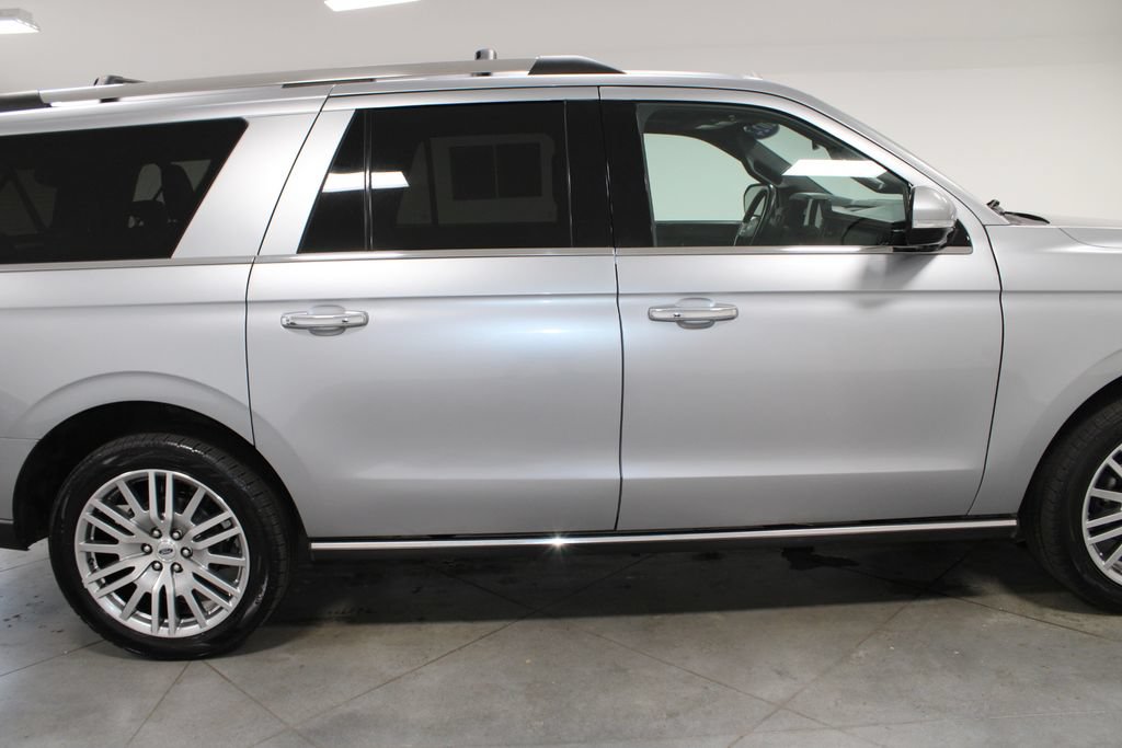 Used 2024 Ford Expedition Max Limited AWD/4WD image 10
