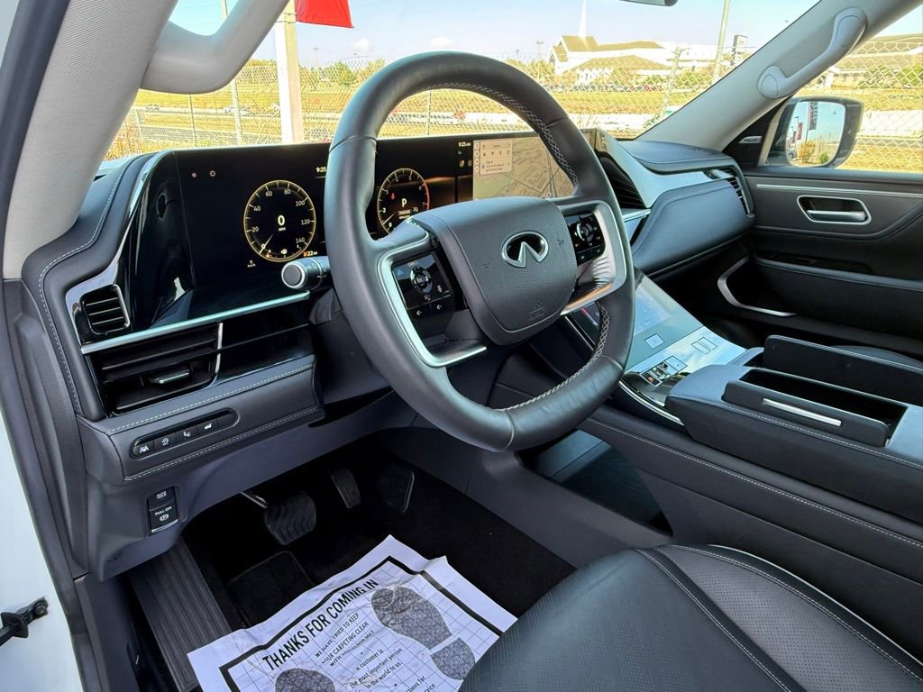 Used 2025 INFINITI QX80 Luxe image 19