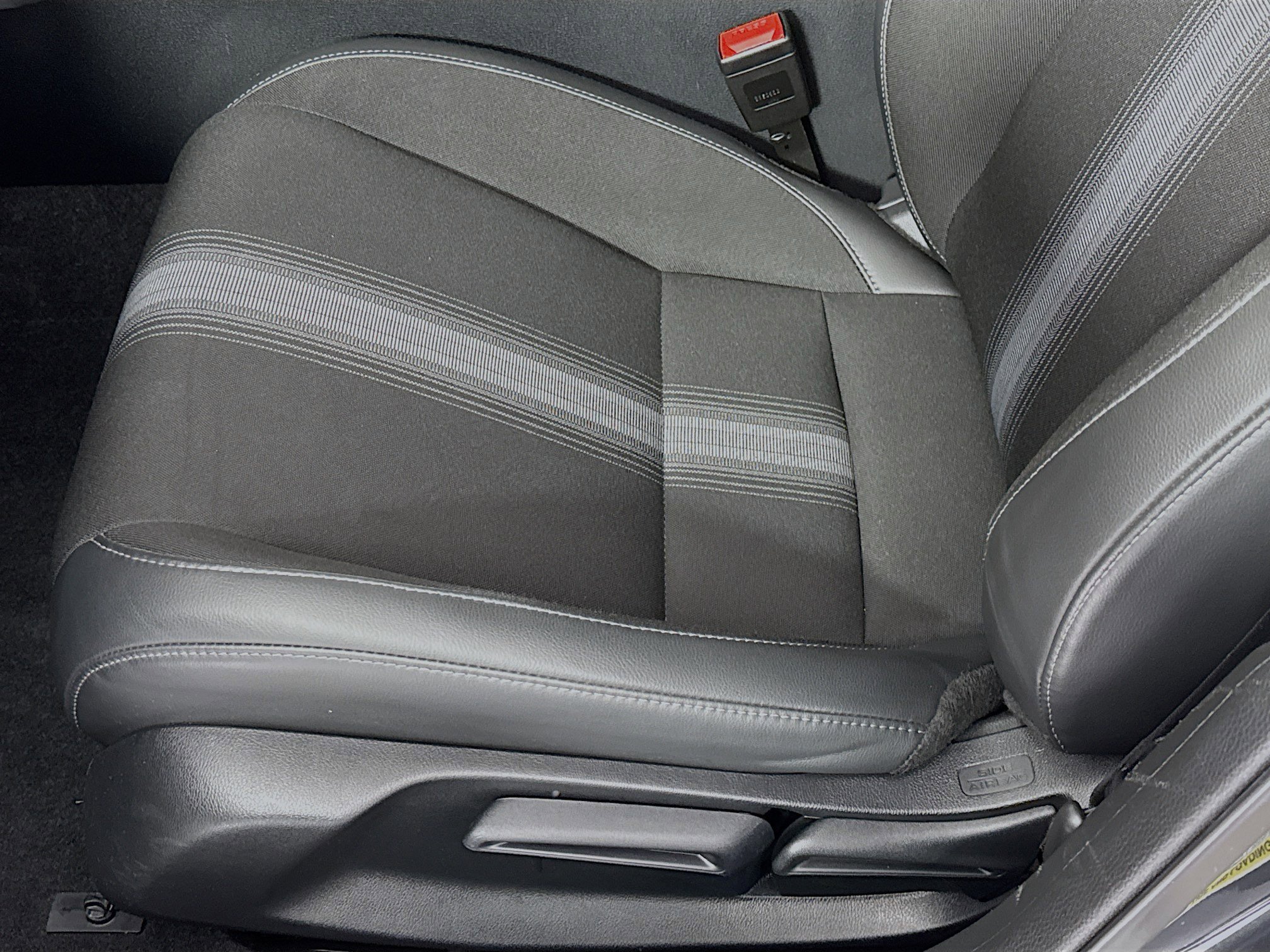 Certified 2024 Honda Civic Sport image 18