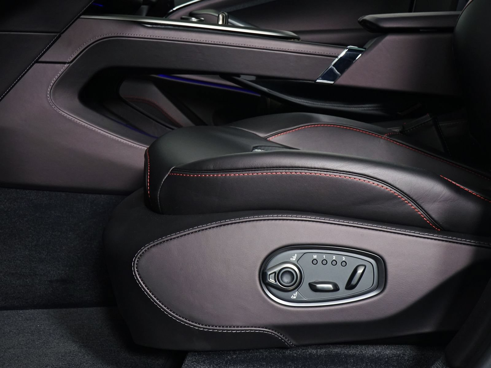 New 2026 Aston Martin DBX 707 AWD/4WD image 24