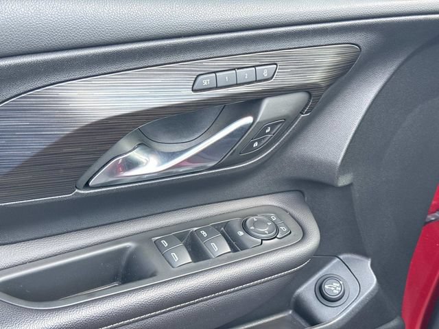 Used 2022 GMC Terrain SLT FWD image 26