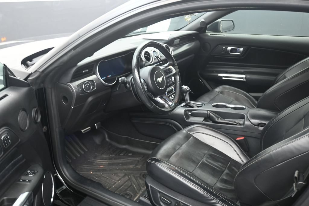 Used 2021 Ford Mustang GT Premium w/ GT Performance Package RWD image 10