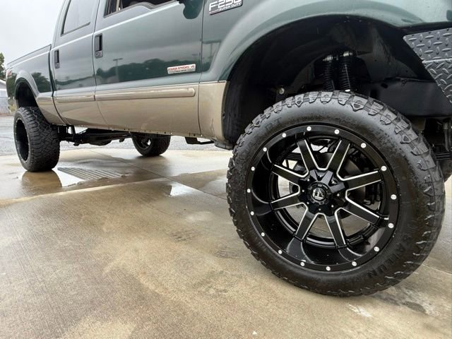 Used 2003 Ford F250 Lariat AWD/4WD image 3