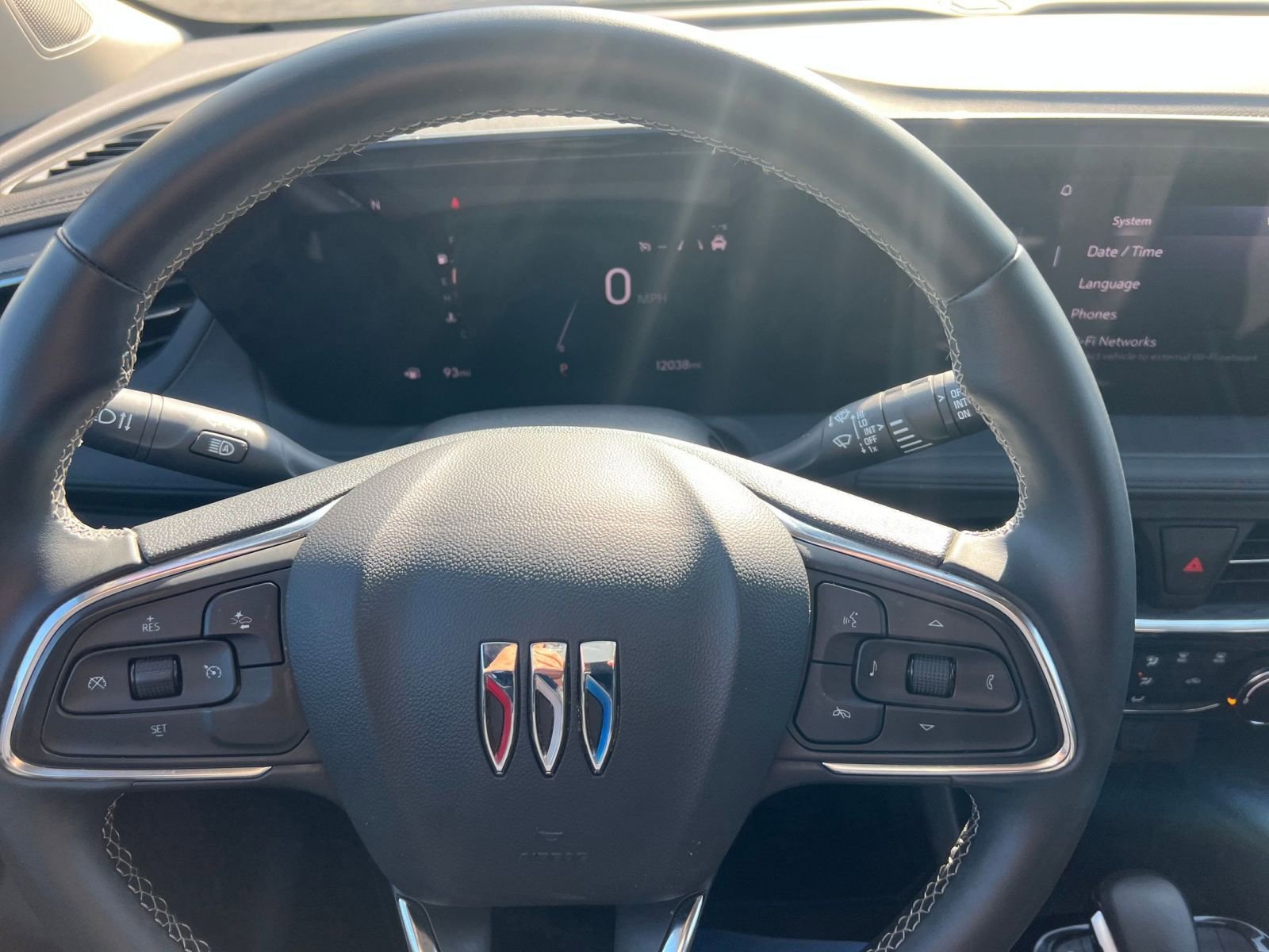 Used 2025 Buick Encore GX Preferred image 25