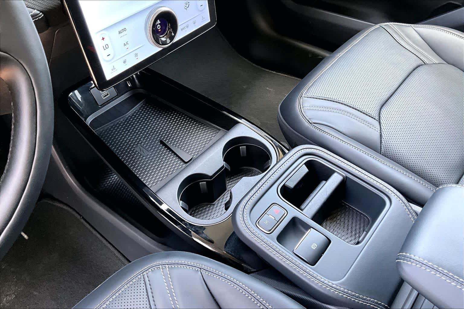 Used 2025 Ford Mustang Mach-E Premium RWD image 16