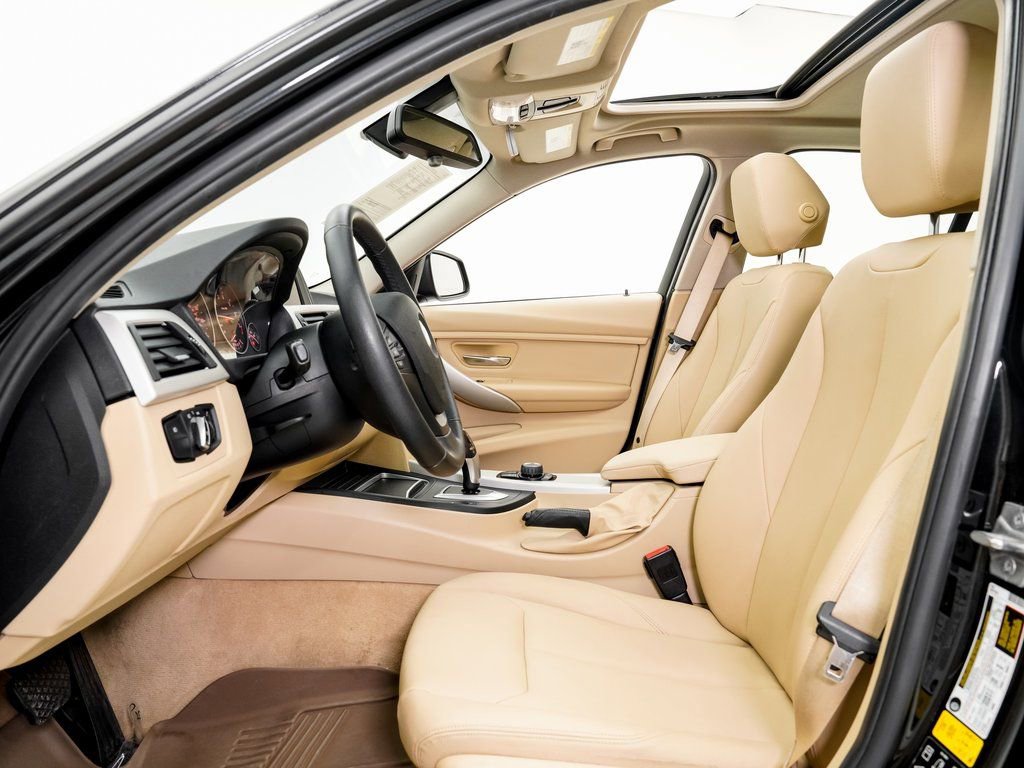 Used 2016 BMW 320i xDrive 320i xDrive image 6