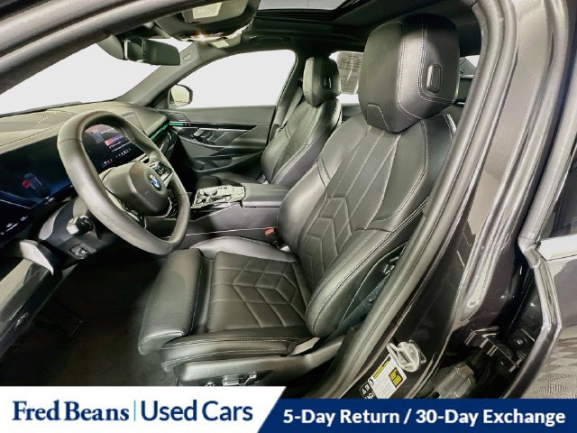 Used 2026 BMW 530i xDrive AWD/4WD image 28