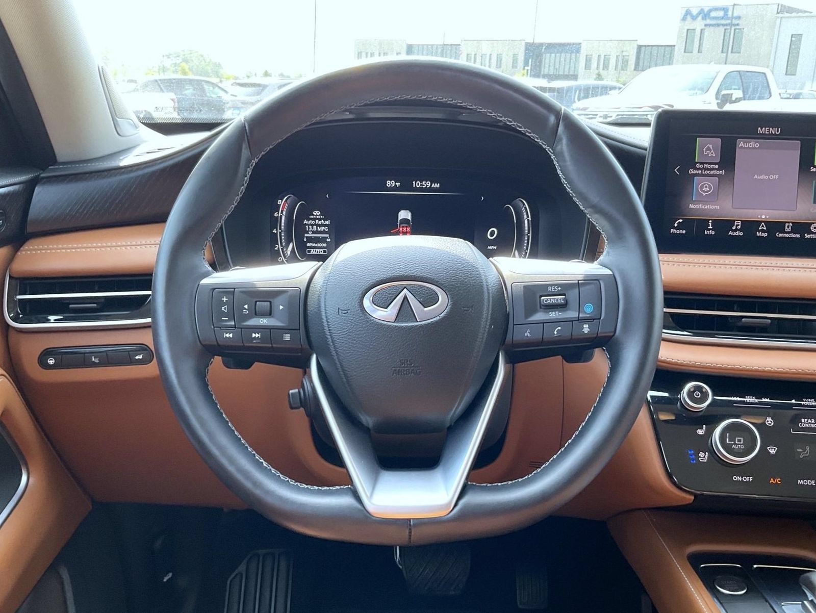 Used 2023 INFINITI QX60 Sensory w/ Vision Package AWD/4WD image 11