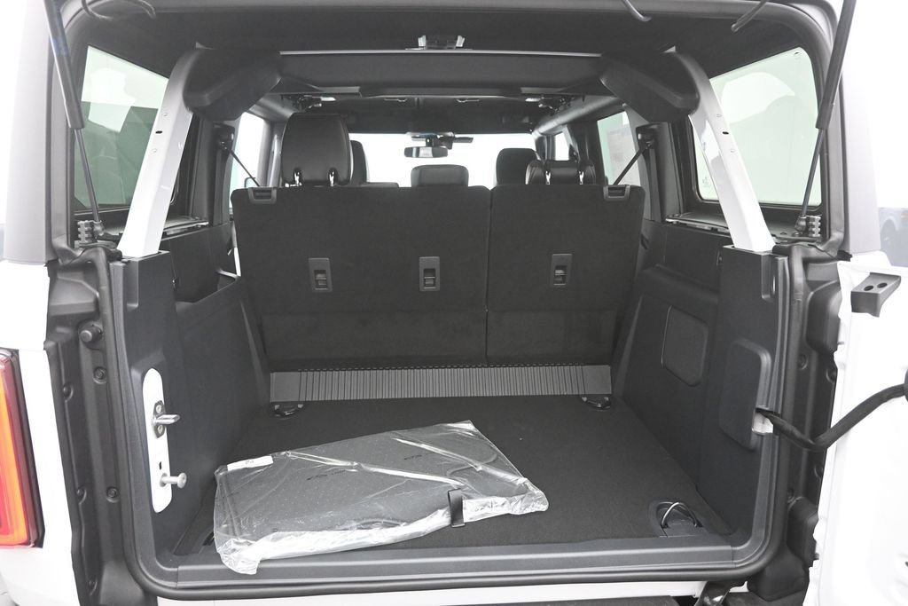 New 2026 Ford Bronco Outer Banks AWD/4WD image 12