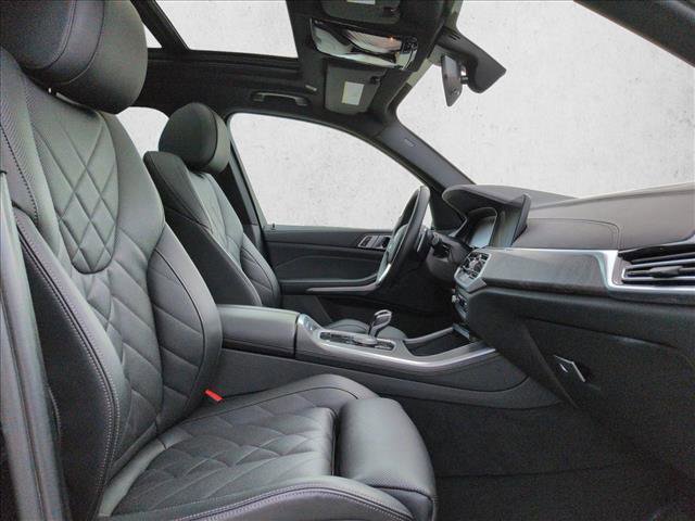 Used 2023 BMW X5 xDrive40i w/ Premium Package image 23