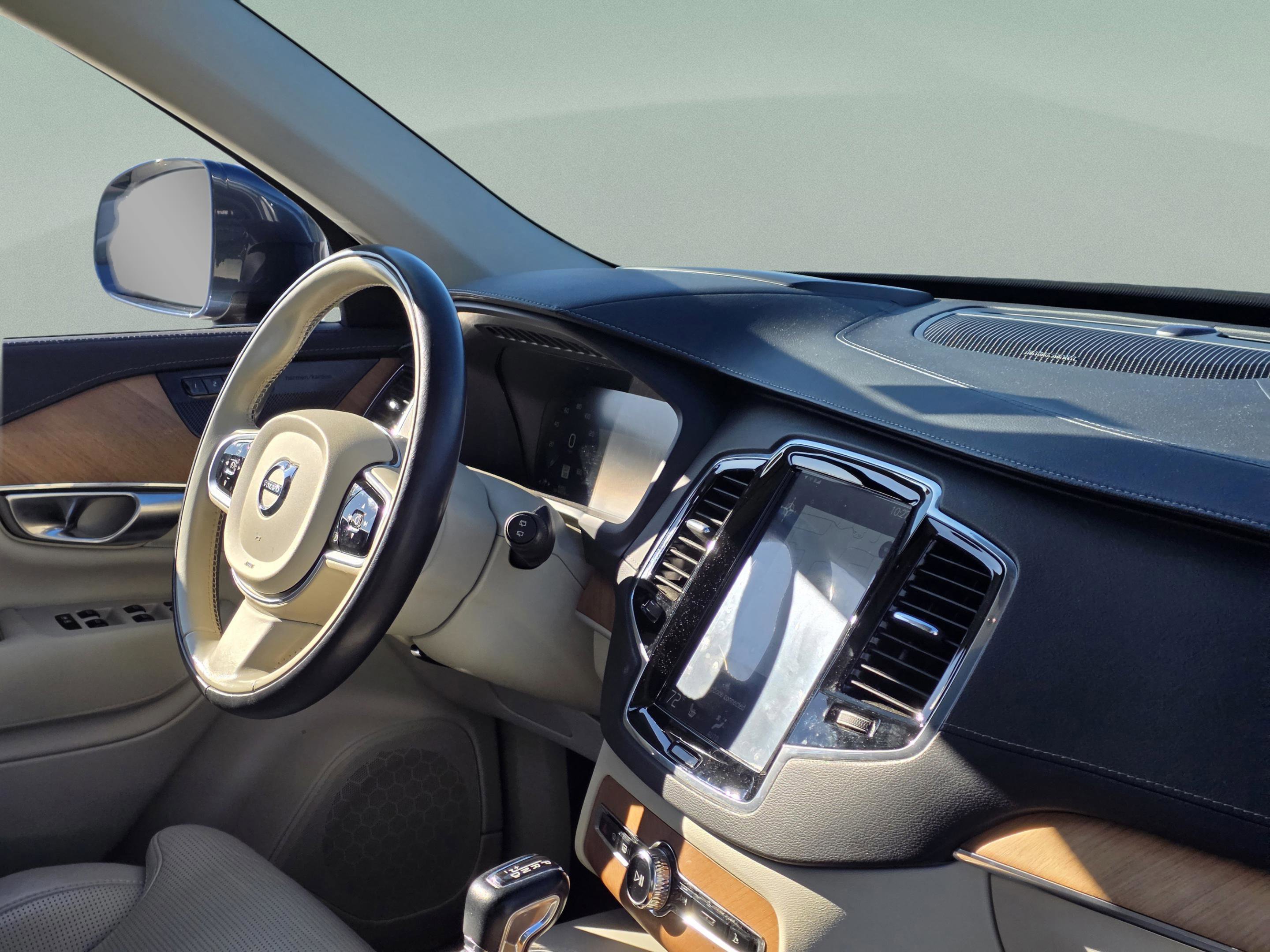 Used 2020 Volvo XC90 T6 Inscription image 29