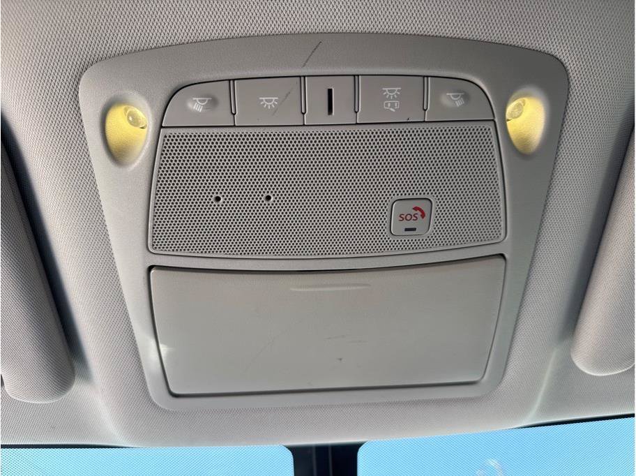 Used 2020 Nissan Pathfinder SL FWD image 37