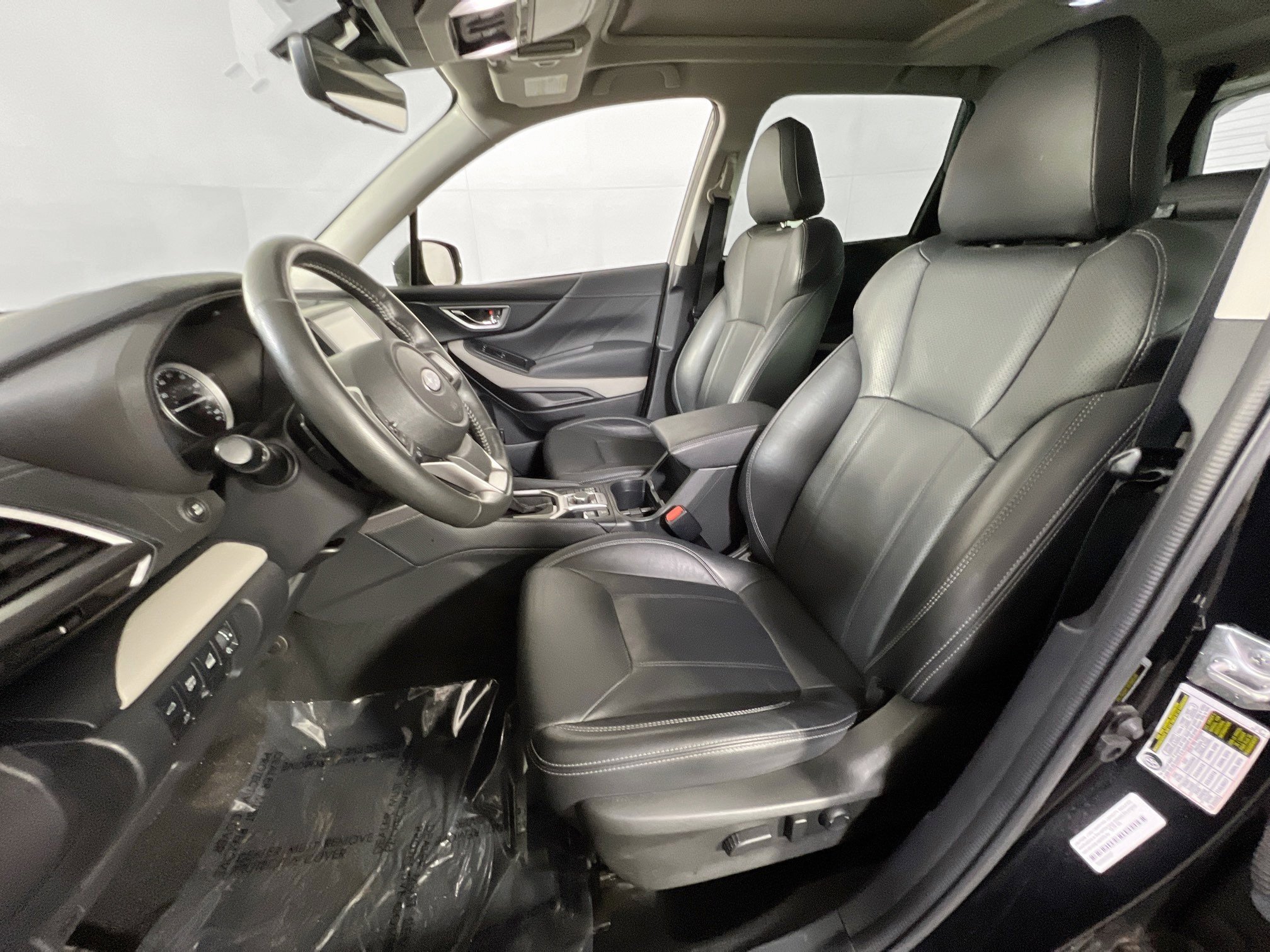 Used 2023 Subaru Forester Limited AWD/4WD image 22