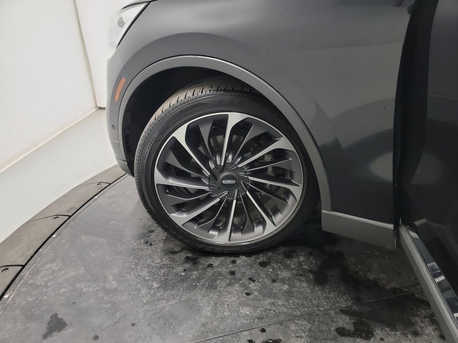 Used 2020 Lincoln Aviator Reserve w/ Equipment Group 202A image 30