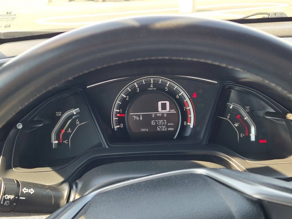 Used 2017 Honda Civic Sport image 31