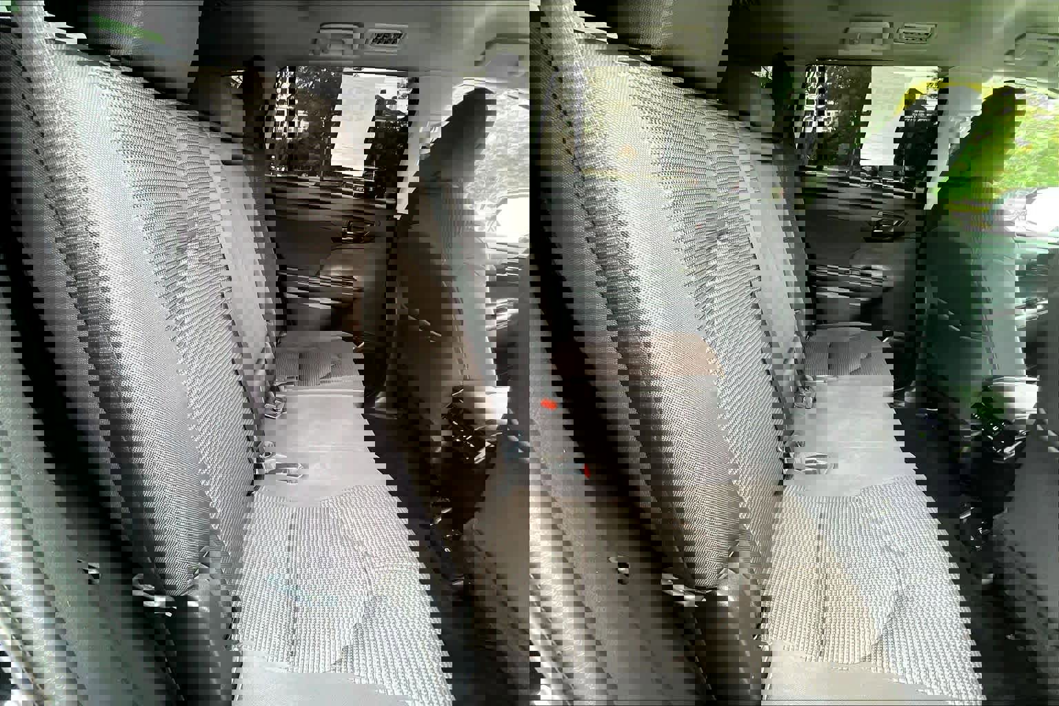 Used 2023 Toyota Highlander LE image 18