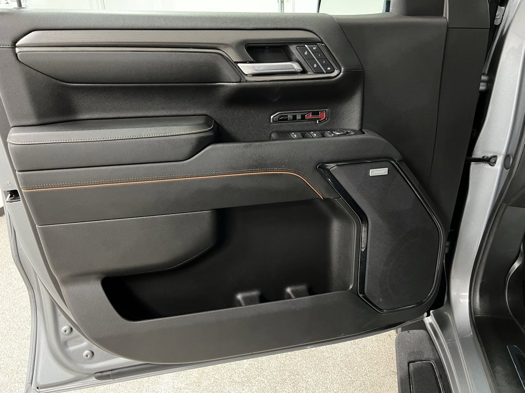 Used 2024 GMC Sierra 1500 AT4 image 22