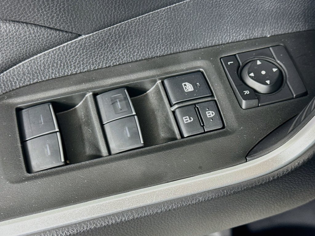 Used 2025 Toyota RAV4 XLE w/ Weather Package AWD/4WD image 13