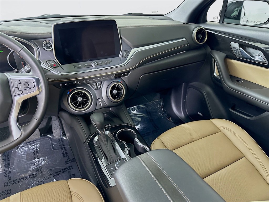 Used 2024 Chevrolet Blazer Premier w/ Driver Confidence II Package image 19