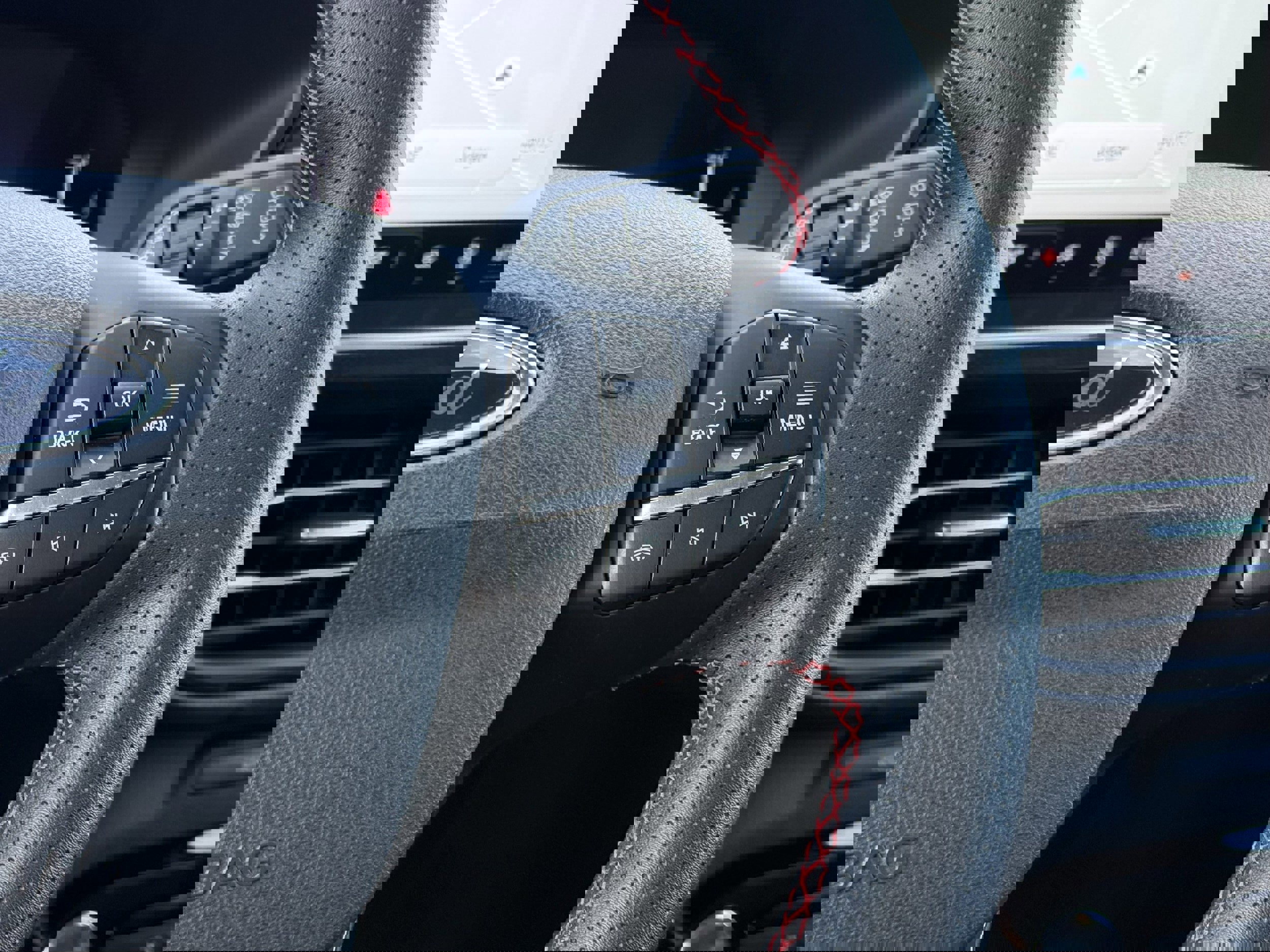 Used 2024 Ford Escape ST-Line w/ Tech Pack #1 image 15