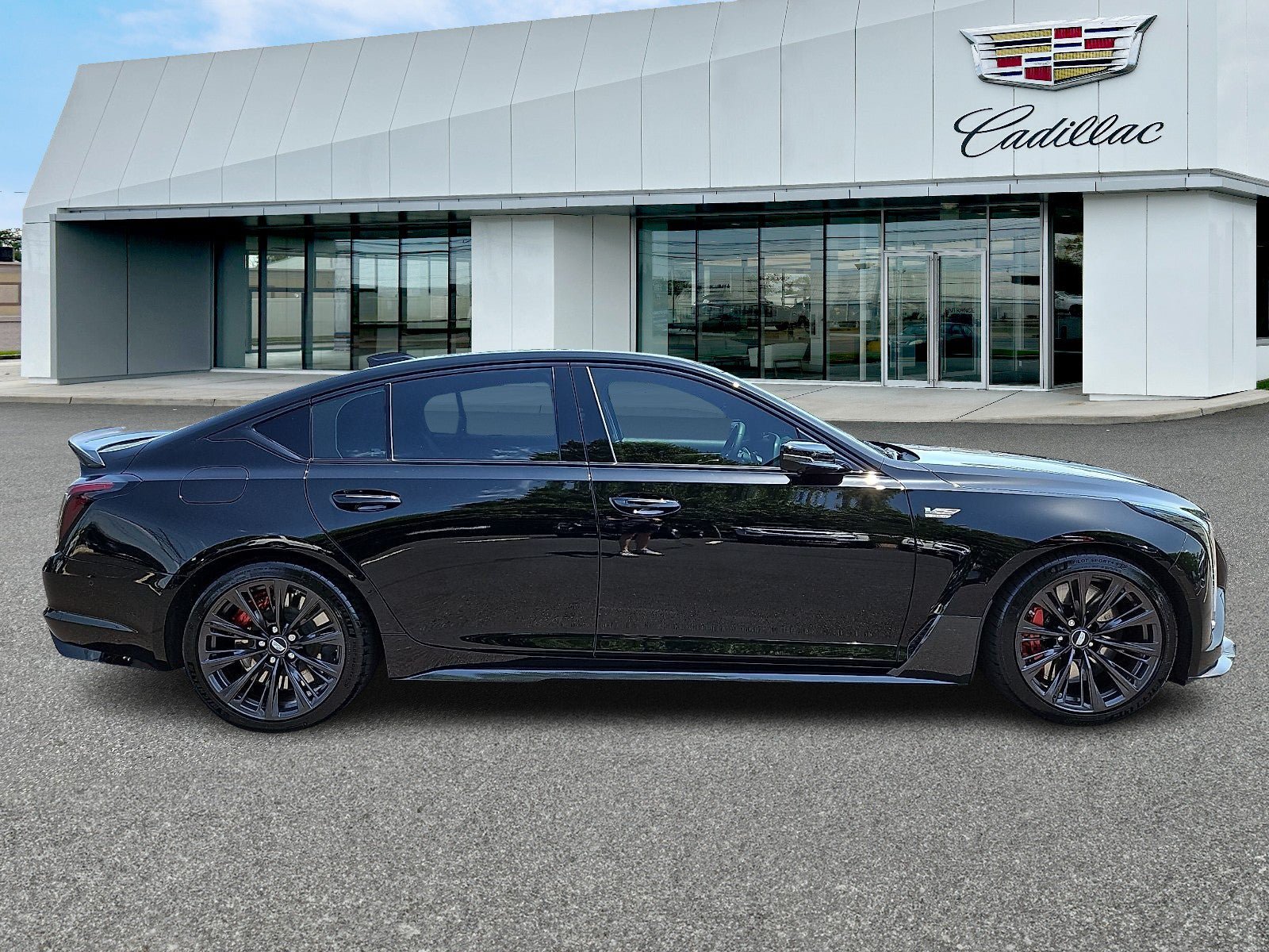 Certified 2026 Cadillac CT5 V Blackwing w/ Super Cruise 1 Package RWD image 6