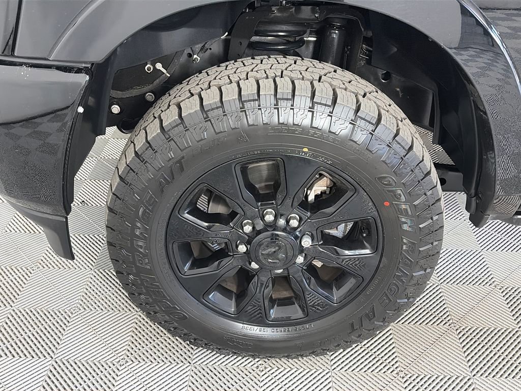Used 2024 RAM 3500 Limited AWD/4WD image 8