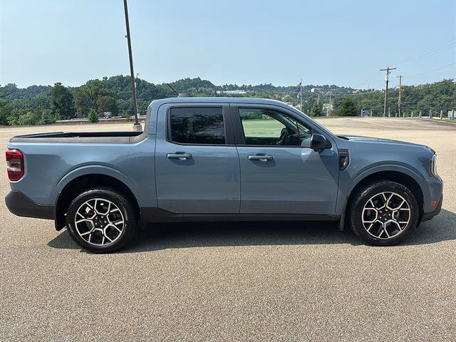 Certified 2025 Ford Maverick Lariat w/ 4K Tow Package AWD/4WD image 5