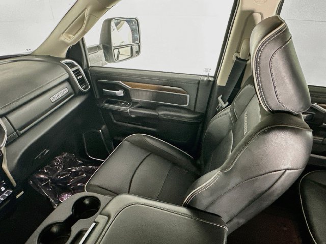 Used 2024 RAM 2500 Laramie w/ Safety Group AWD/4WD image 23