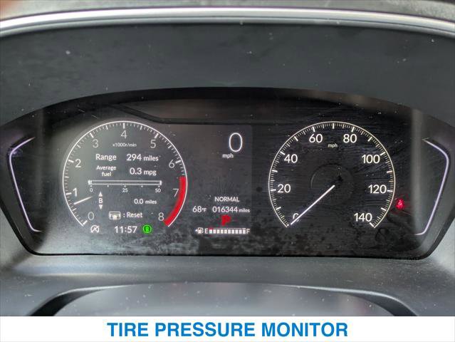 Certified 2025 Honda Pilot Touring image 16