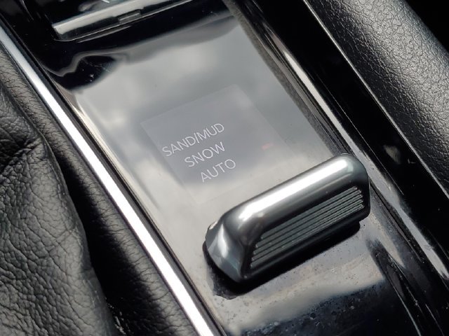 Used 2022 Jeep Compass High Altitude AWD/4WD image 26