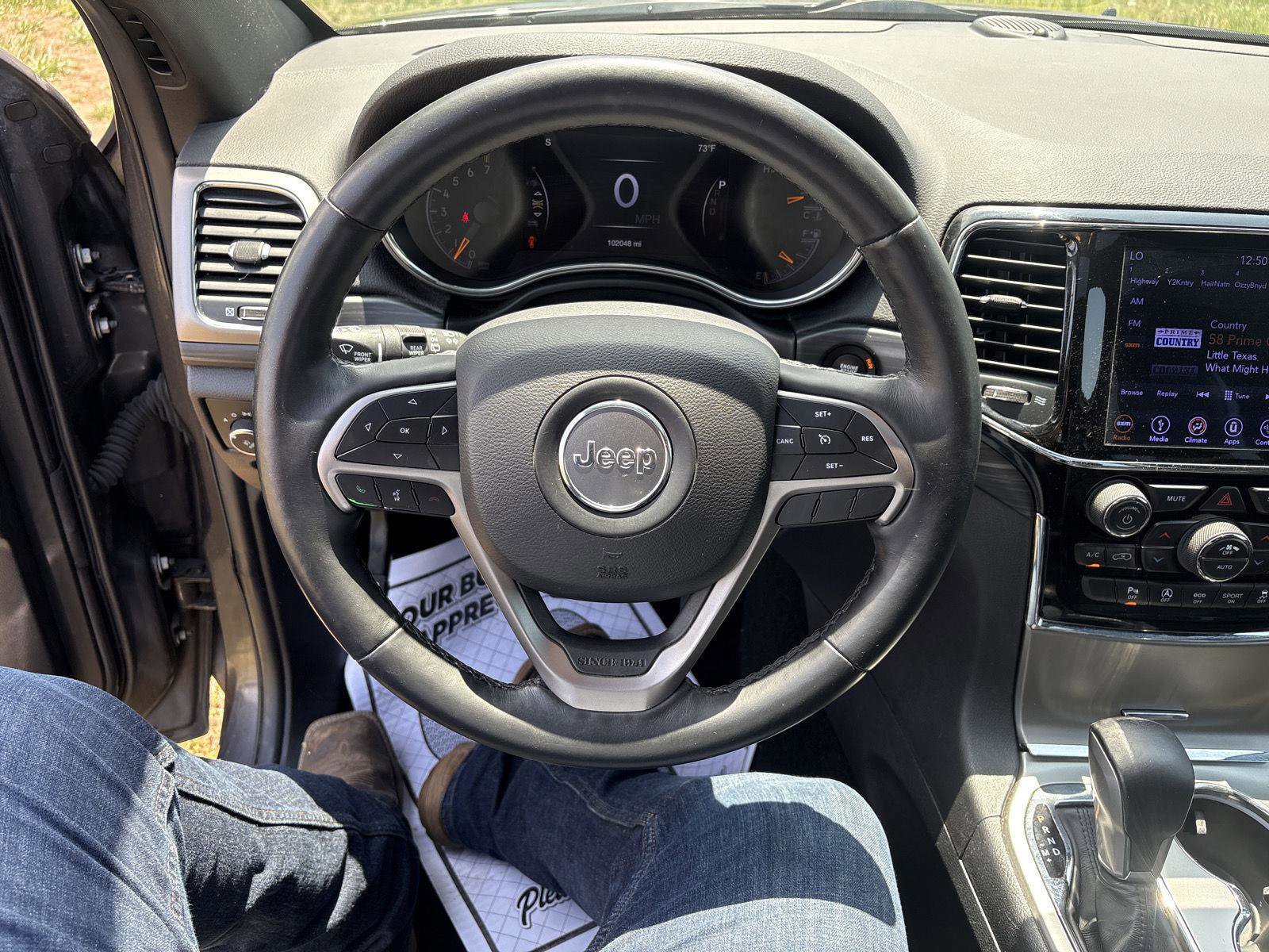 Used 2019 Jeep Grand Cherokee Altitude AWD/4WD image 17